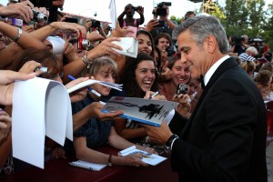 7832-Red_Carpet_-_G._Clooney_-____la_Biennale_di_Venezia_-_Foto_ASAC